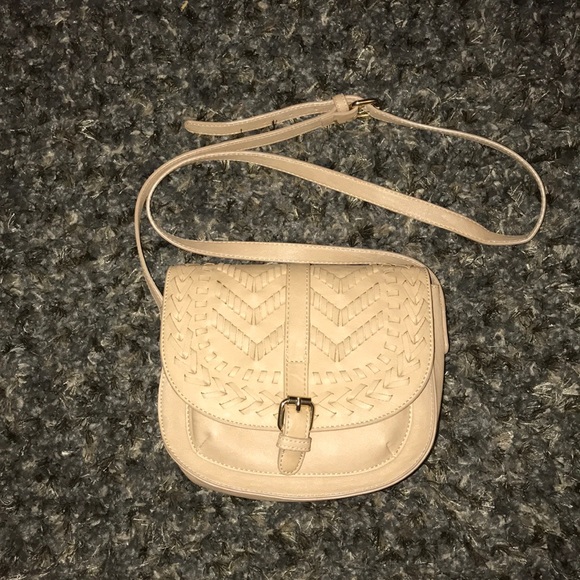 Crossbody bag. From Francesca’s - Picture 1 of 1